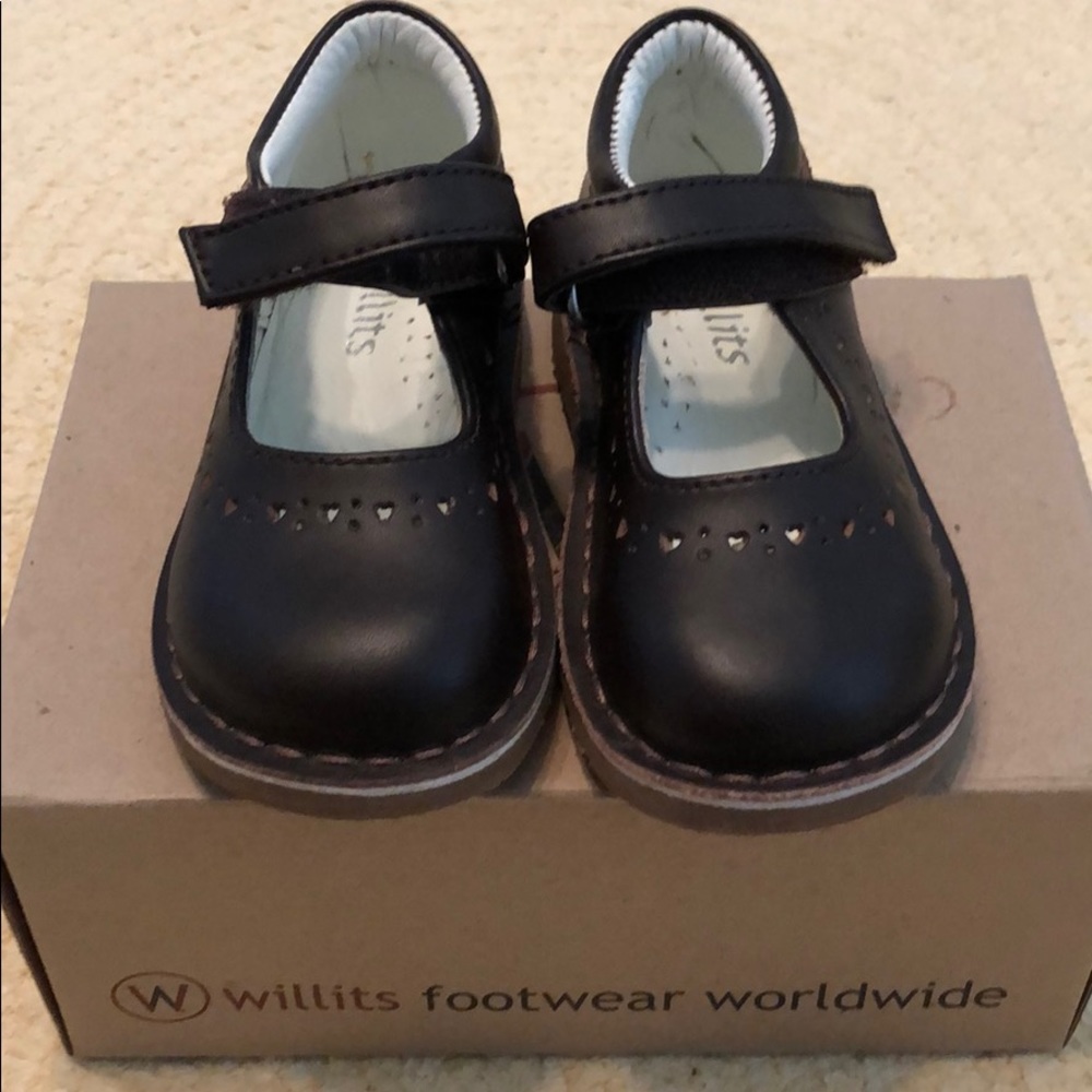 ✨NIB✨ Mary Jane Willits Brown - Toddler 6W